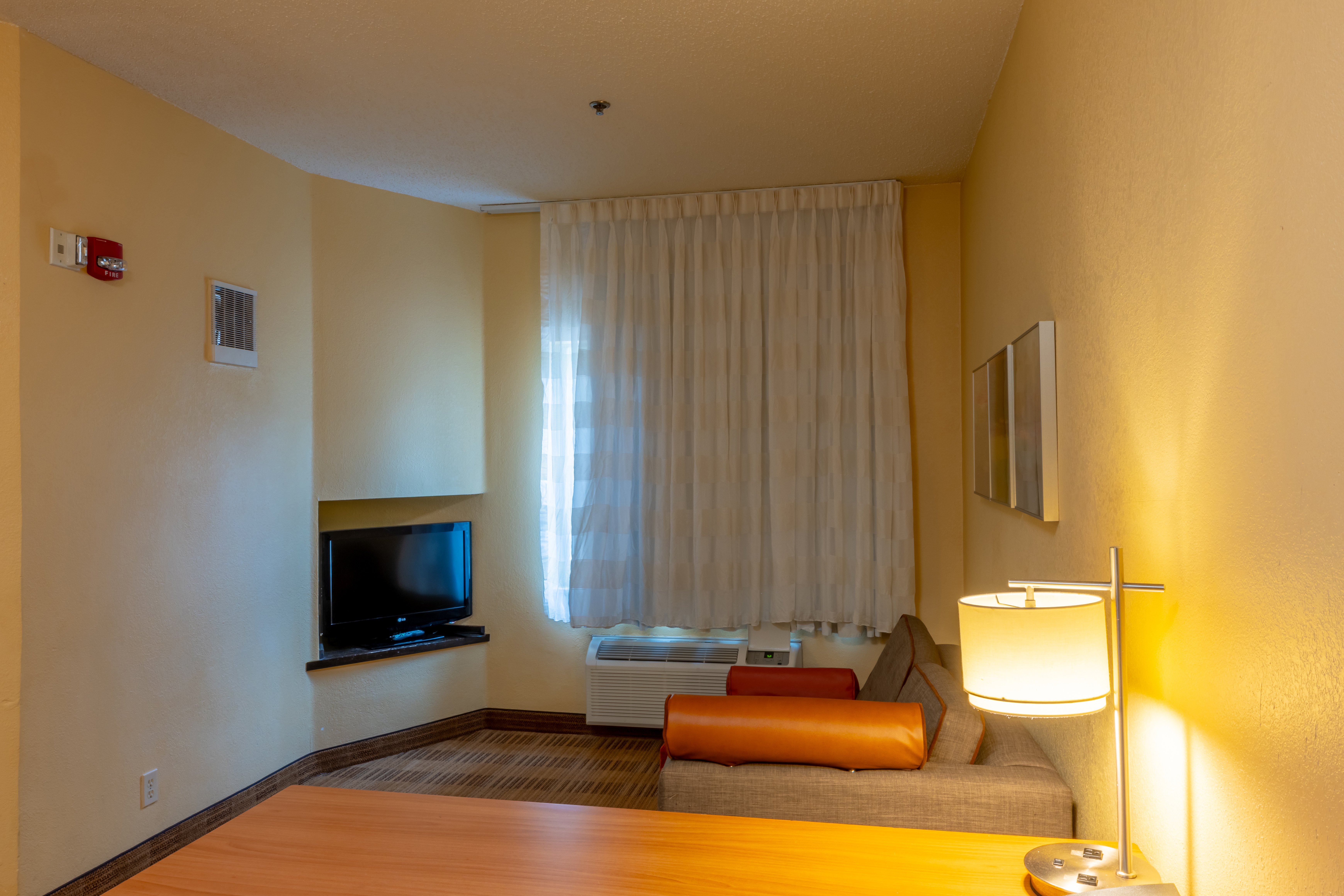 TownePlace Suites Dallas Bedford 21/34