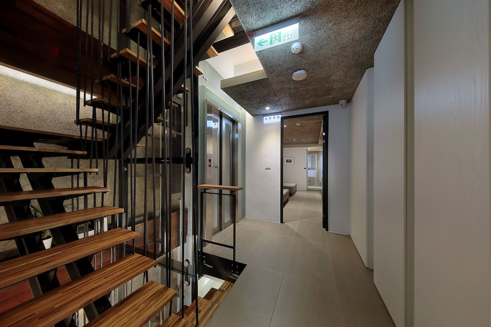 Laurel Villa 30/48