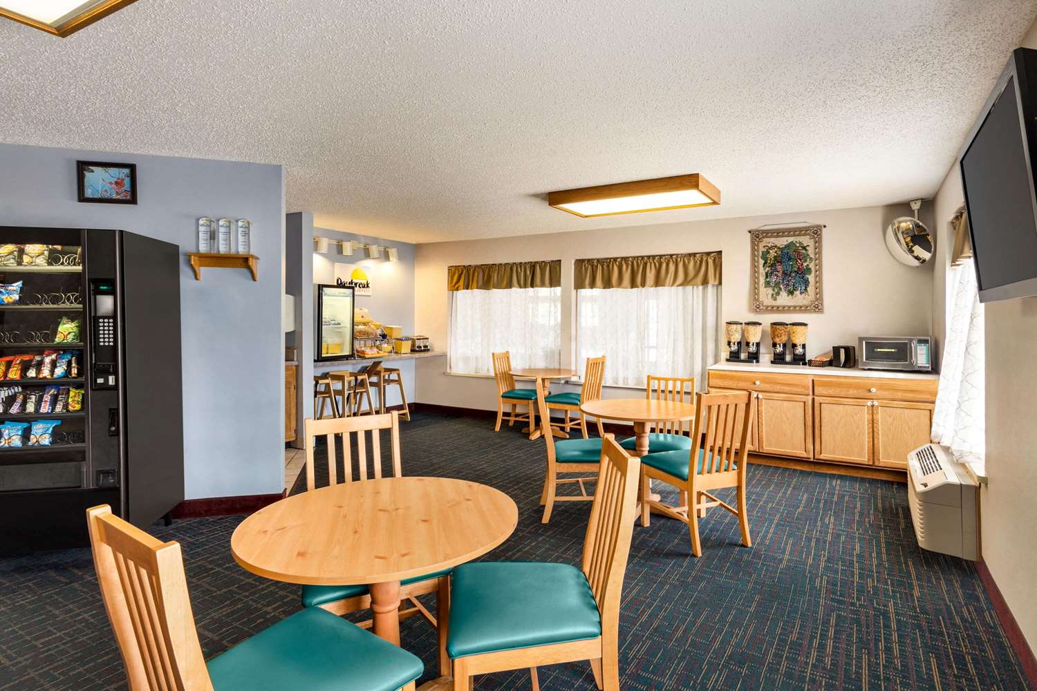 Days Inn by Wyndham Hurley 20/26