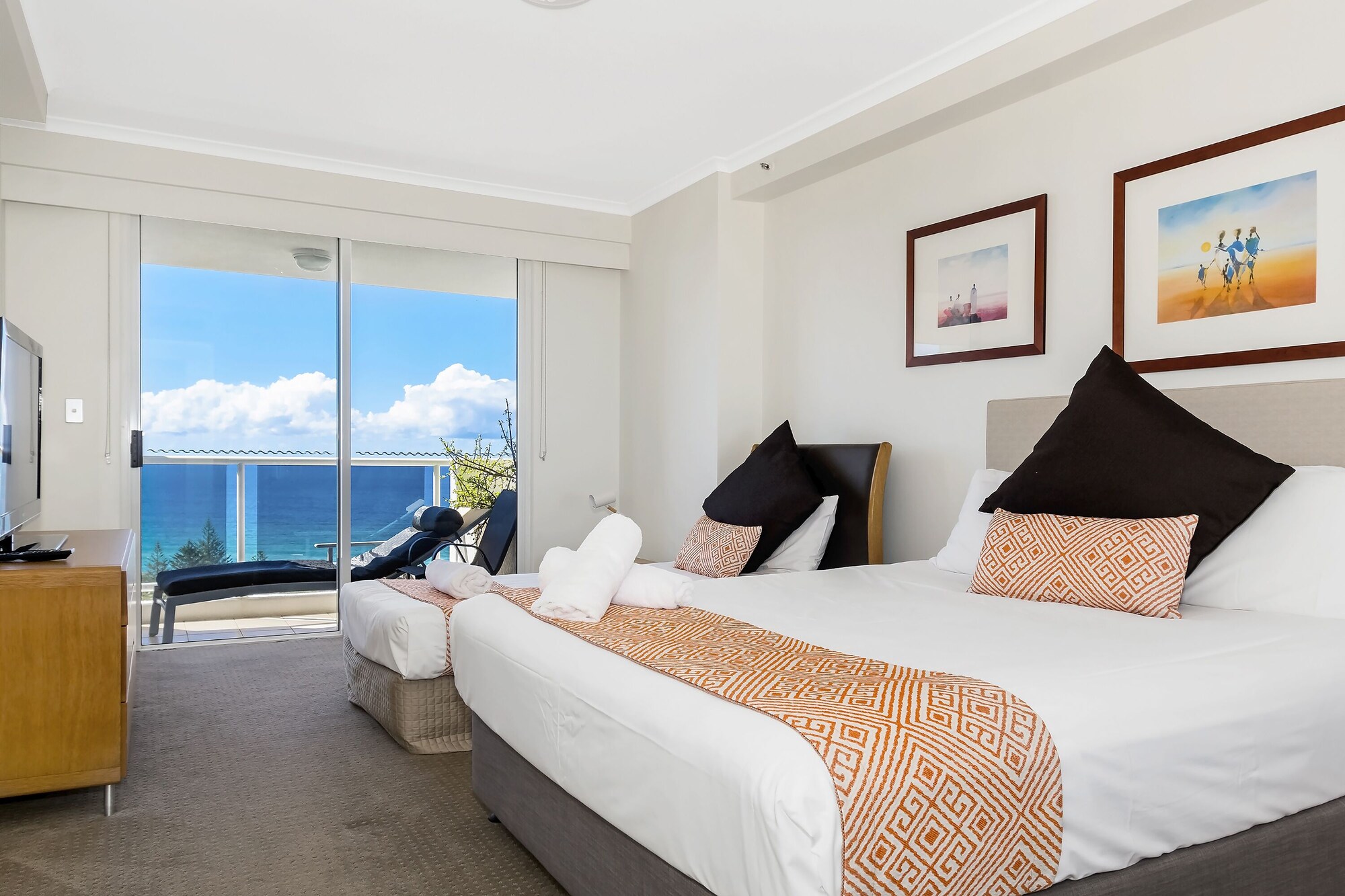 2 BEDROOMS, SUPERIOR, OCEAN VIEW