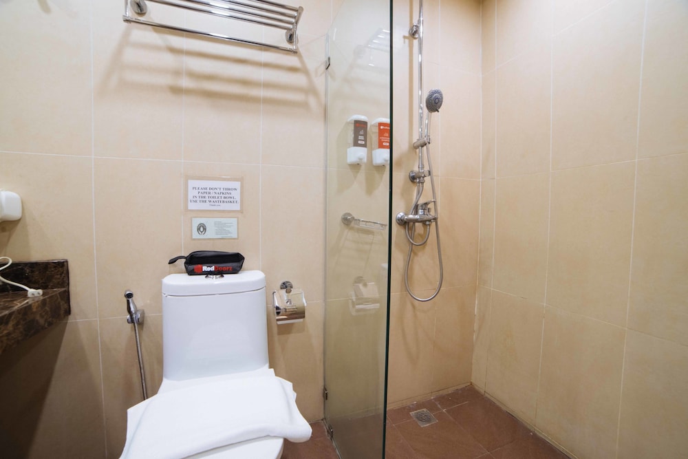 West Avenue Suites 21/21