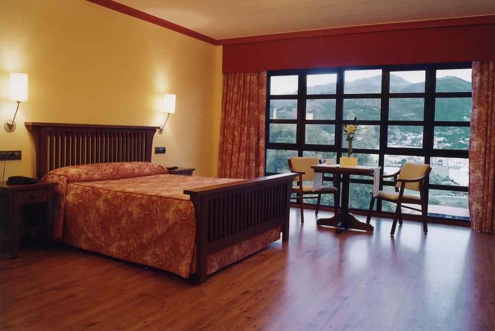 Hotel Mirador De La Cepada 17/28