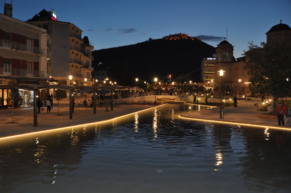 Morfeas Hotel 52/56