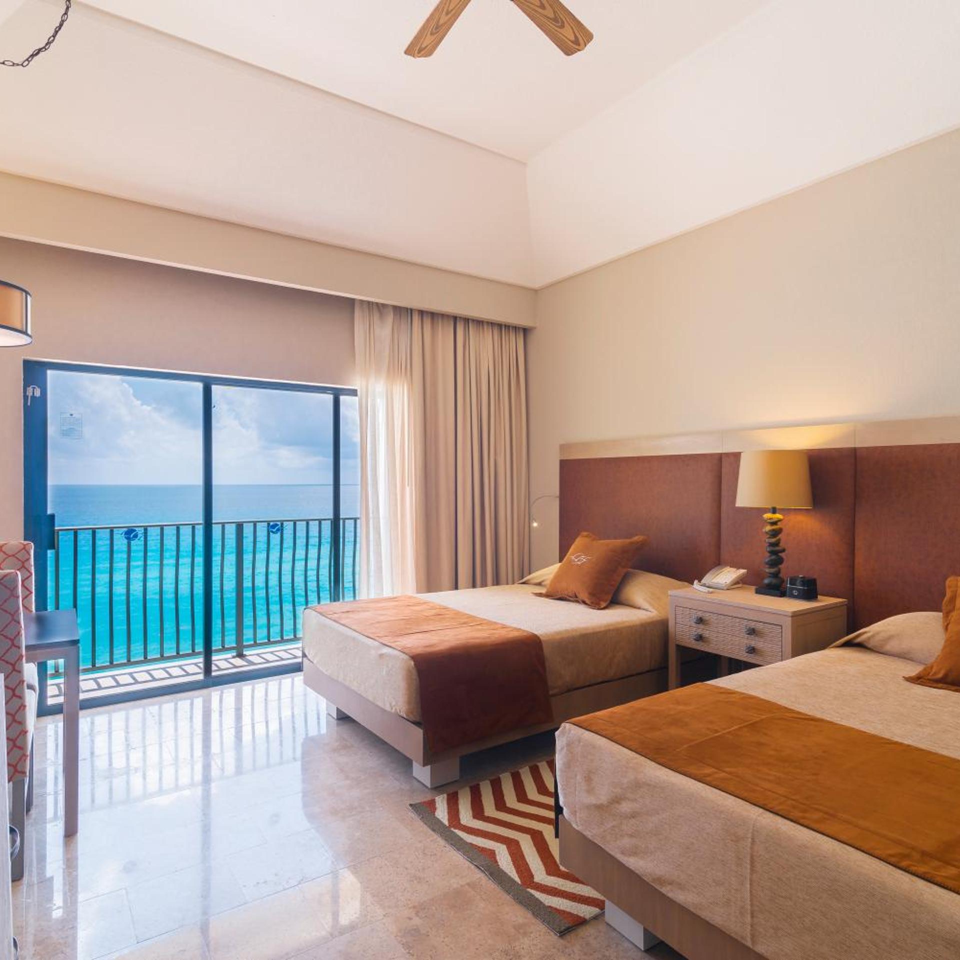 Junior Suite, Double Bed, Beach Front، The Royal Sands All Inclusive Resort & Spa 2/8