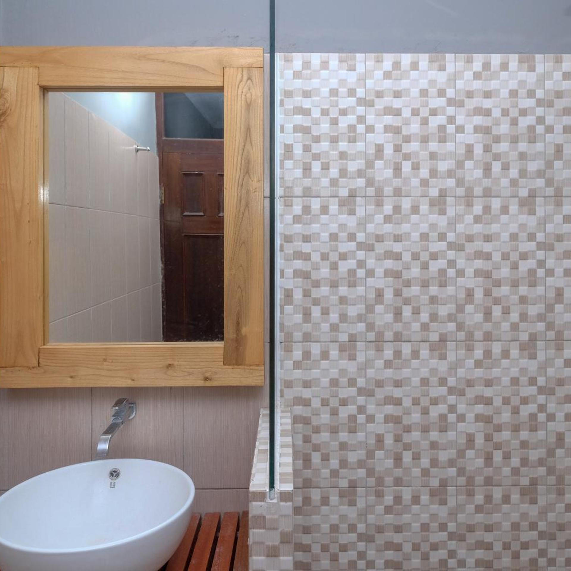 OYO 3778 Hotel Wisnugraha Syariah 47/50