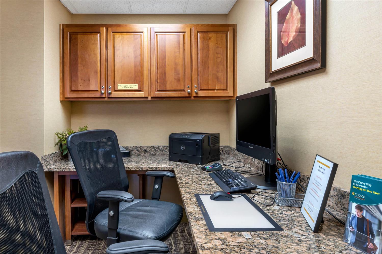 Comfort Suites Eugene University, OR 19/24