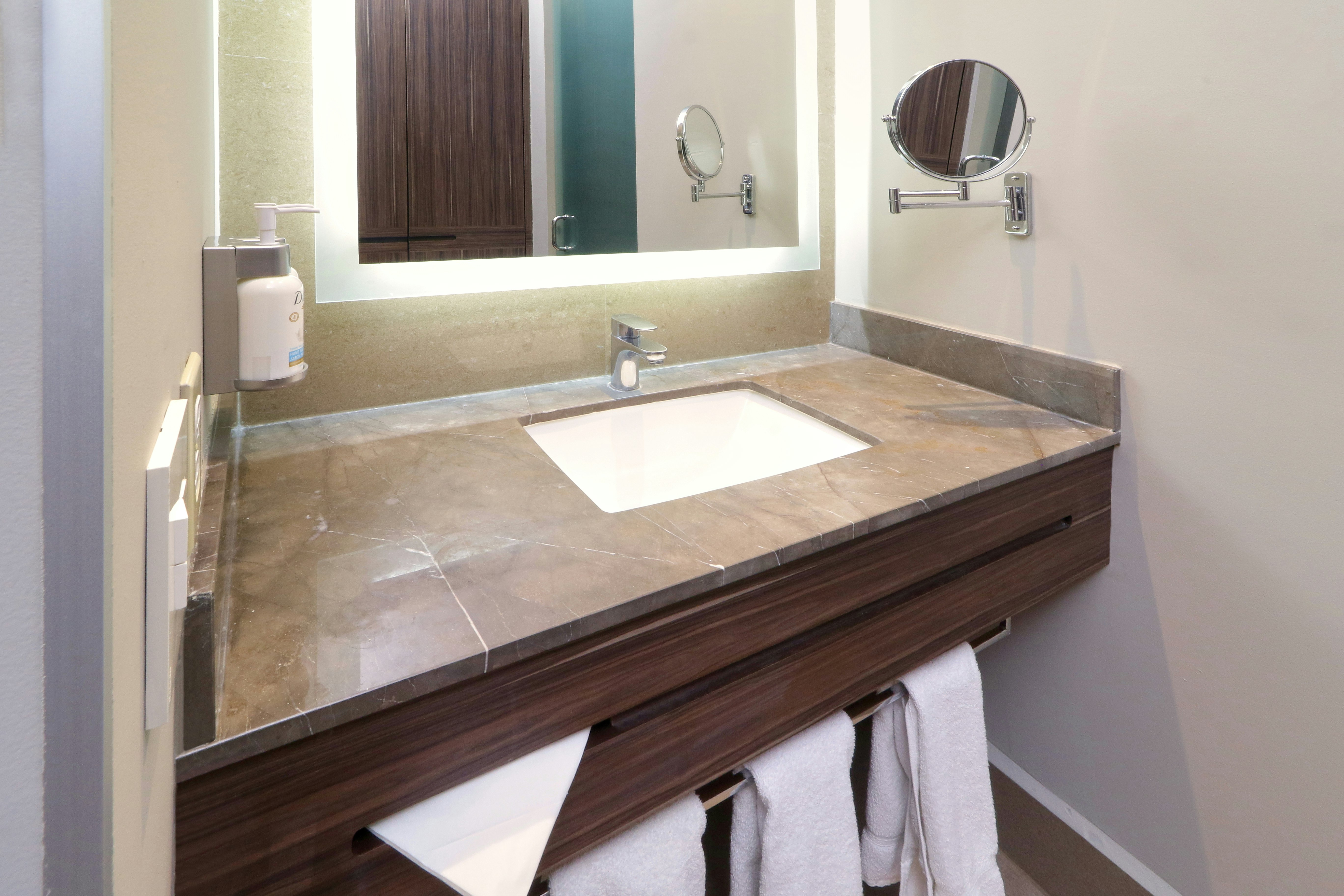 غرفة قياسية، Holiday Inn Express Suites Monterrey Valle 3/4