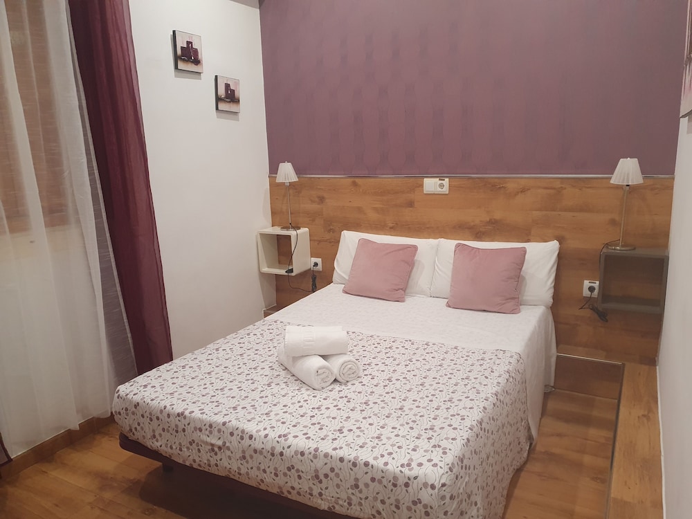 Hostal Victoriano 17/90