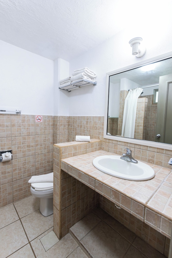 Torreblanca Beach Hotel and Suites Guayabitos - Desayuno y Comida 33/34