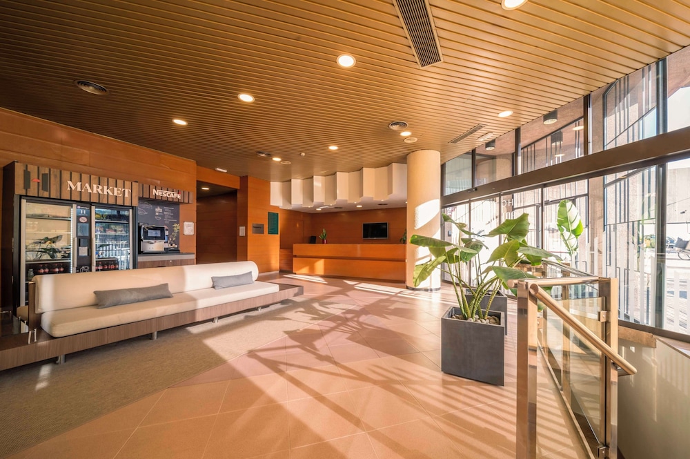 Hesperia Sant Joan Suites 8/57