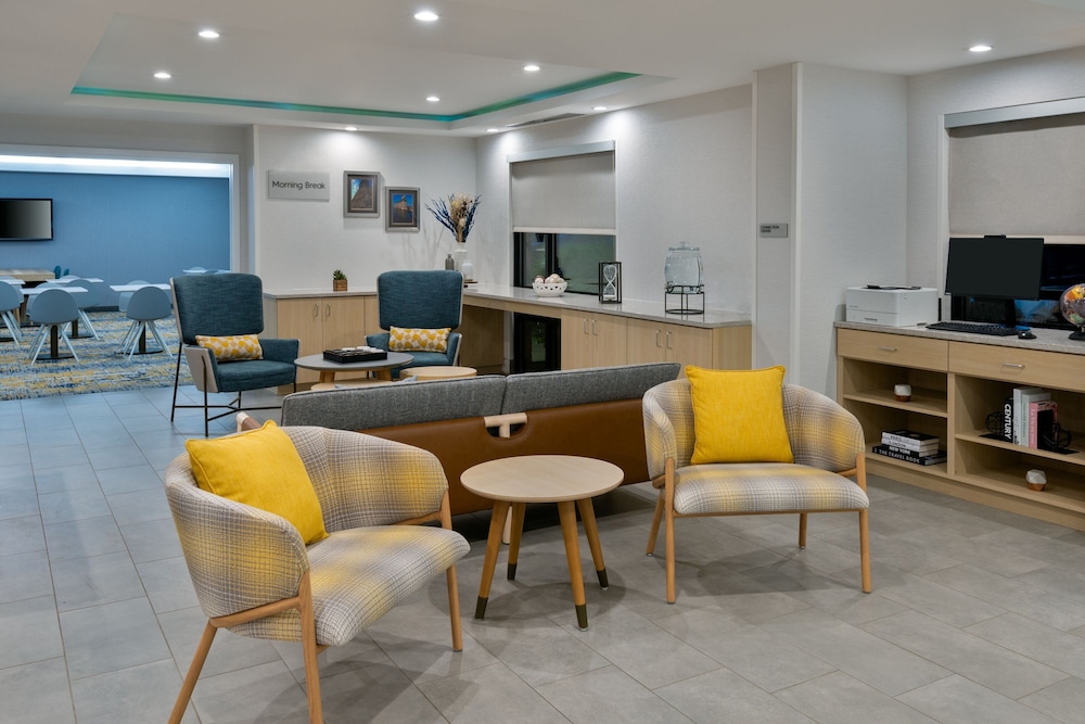 TOWNEPLACE SUITES BUFFALO AIRPORT 34/50