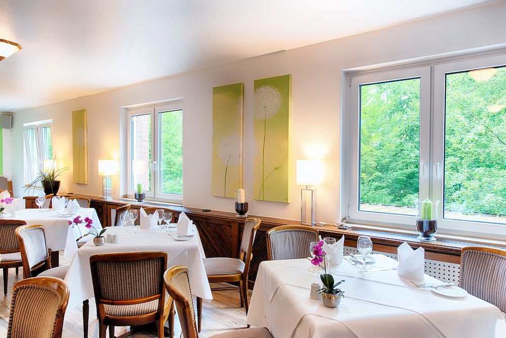 Holiday Inn - The Niu, Stream Monchengladbach 62/71