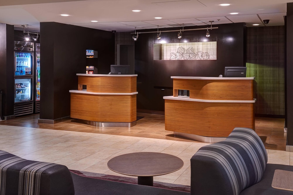 Courtyard by Marriott Des Moines West Clive 3/48