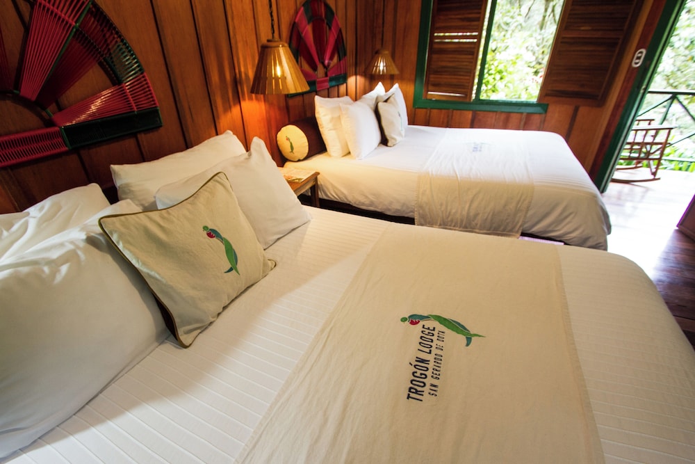 Trogon Lodge 6/46
