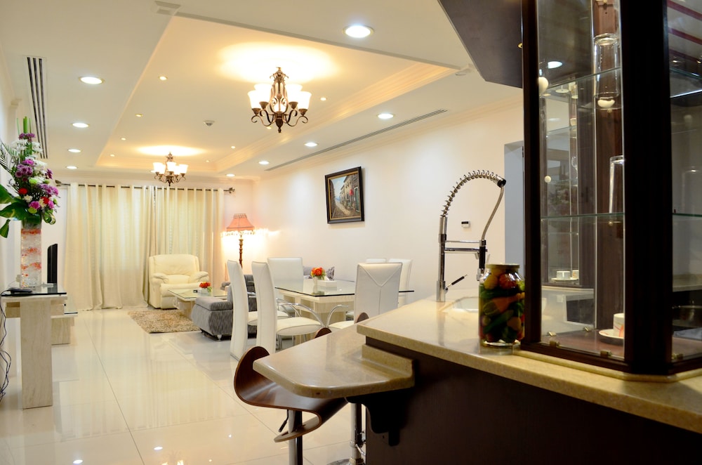 Kiev Tower Hotel Apartments 15/21