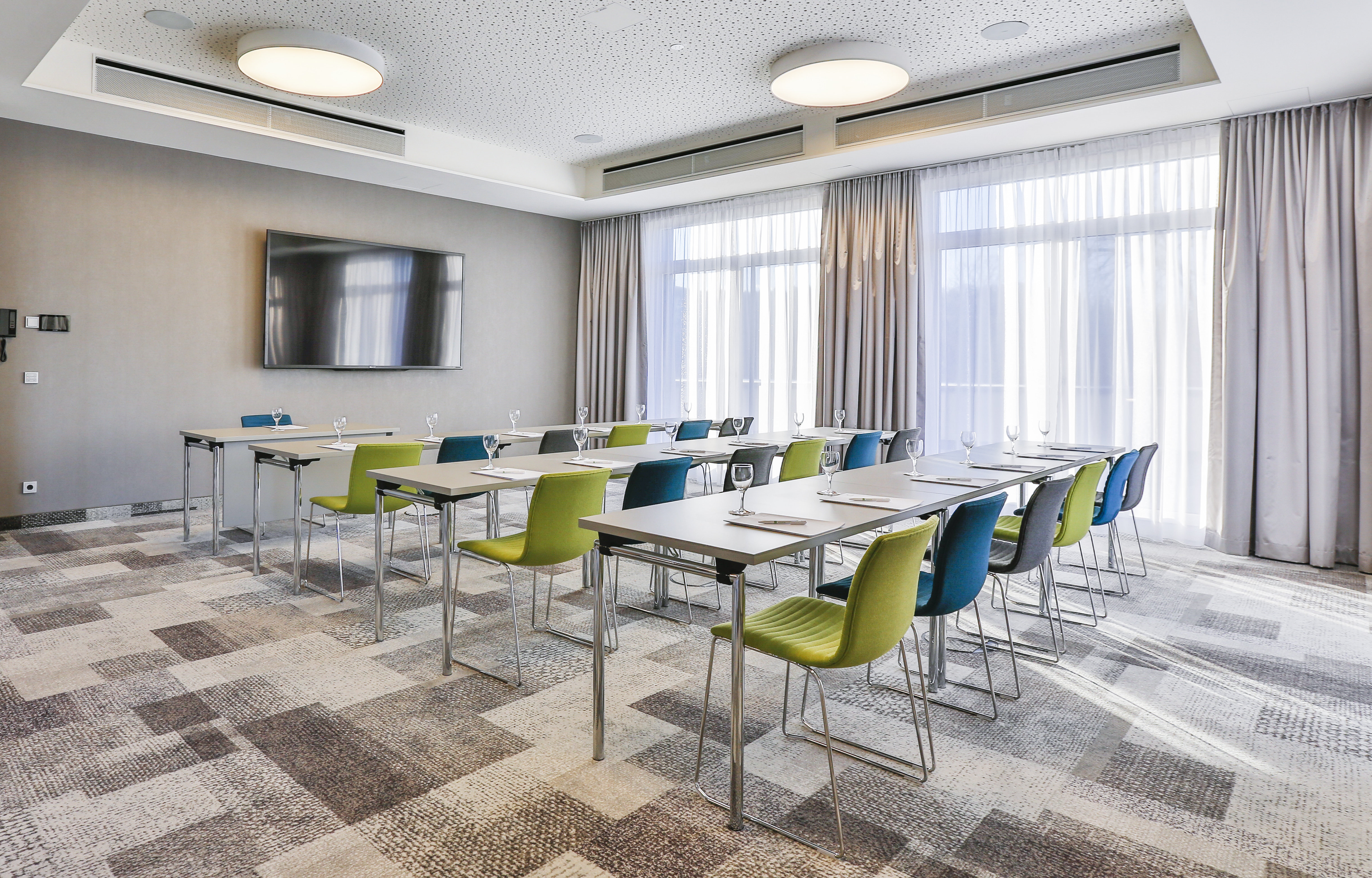 HOLIDAY INN VILLINGEN - SCHWENNINGEN 64/76