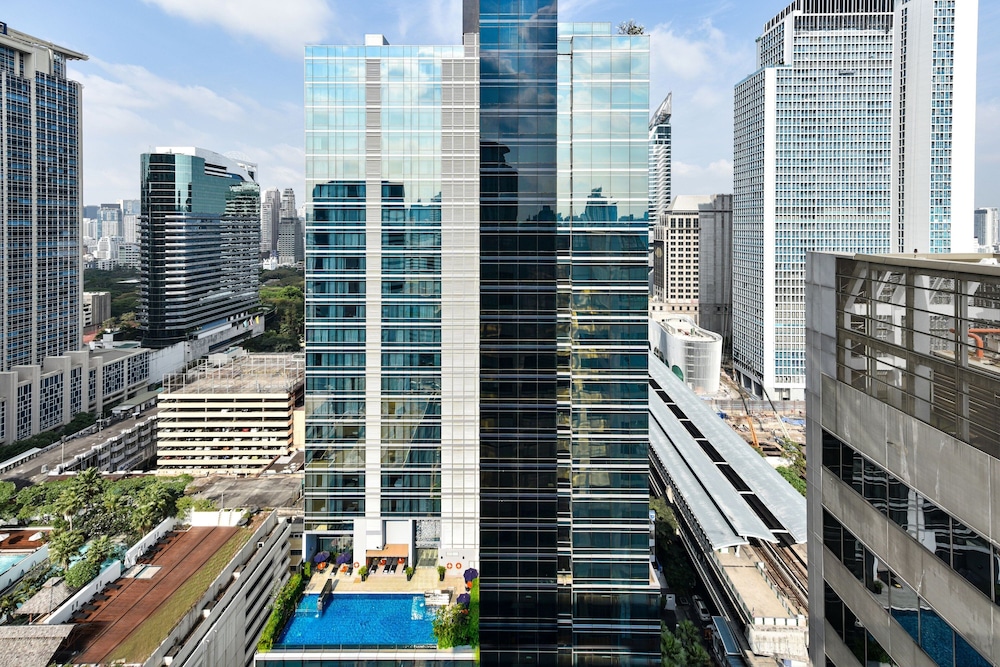 Four Points by Sheraton Ploenchit Bangkok 5/56