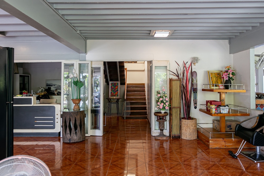 Villa Lamai - Wong Amat House Pattaya 11/62