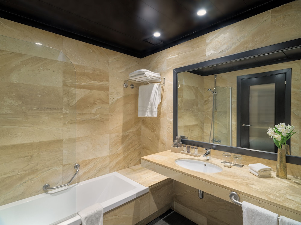 Barcelona, Classic, Twin Beds، H10 Marina Barcelona 4/7