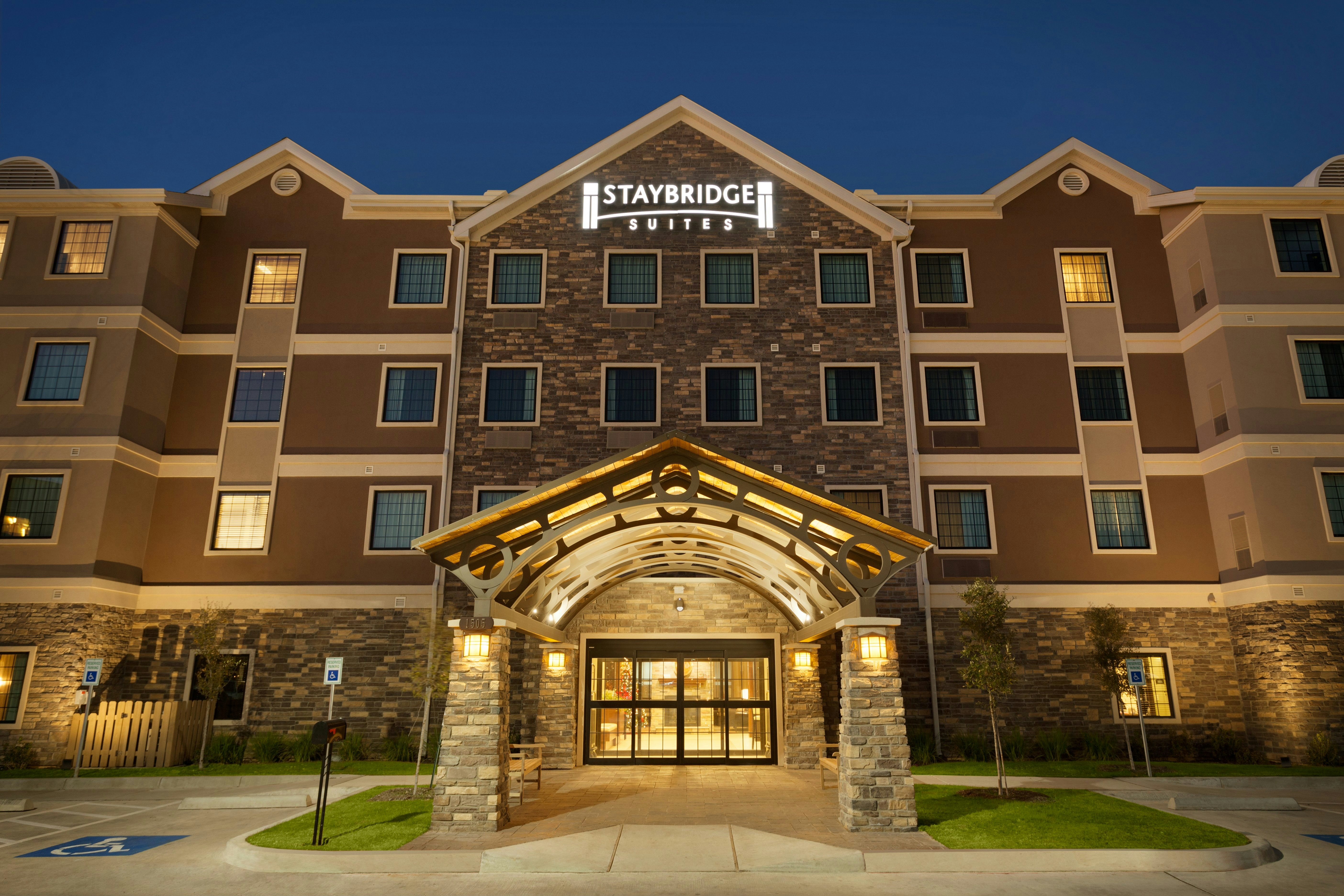 Staybridge Suites MIDLAND 6/49