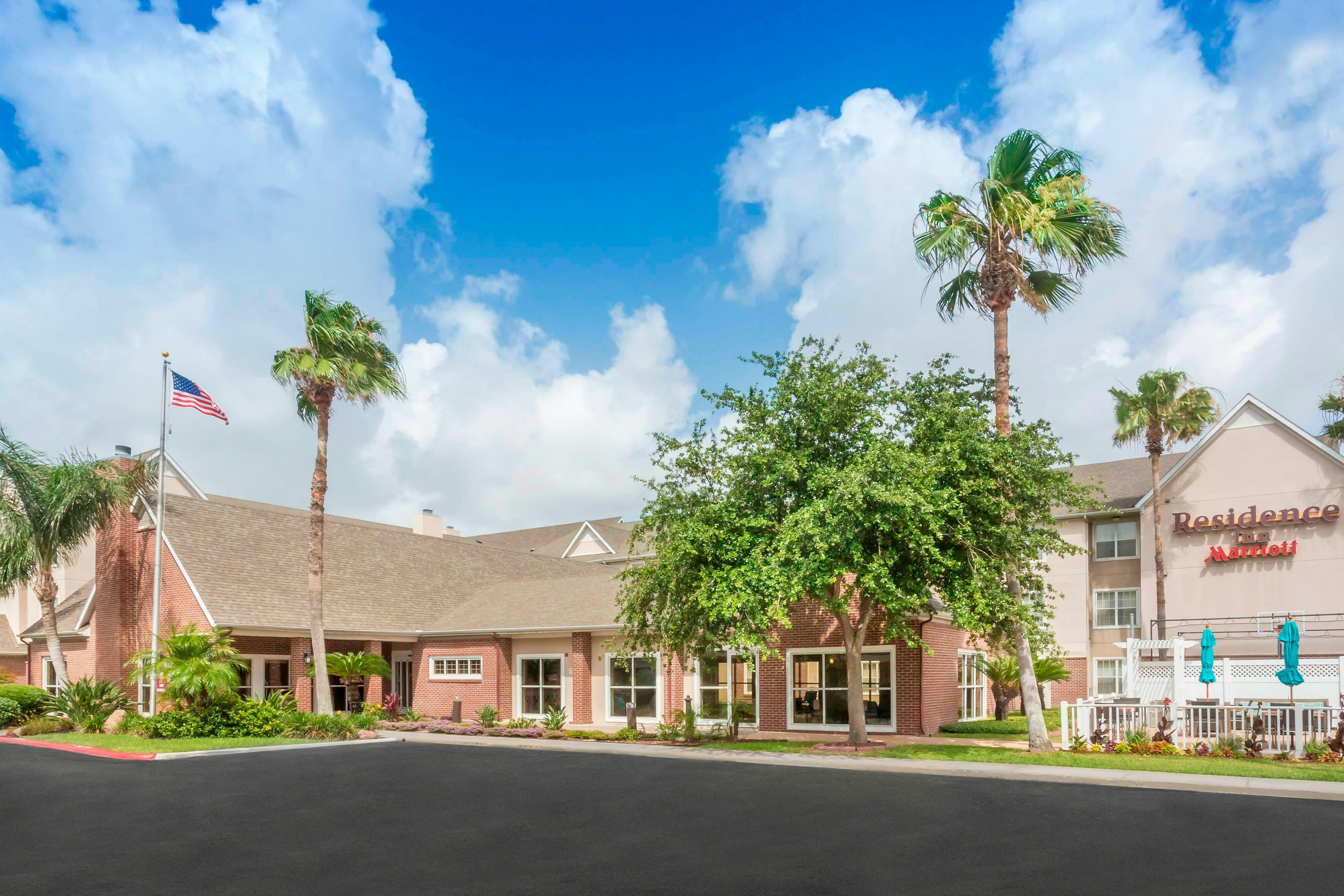 Residence Inn Corpus Christi 2/33
