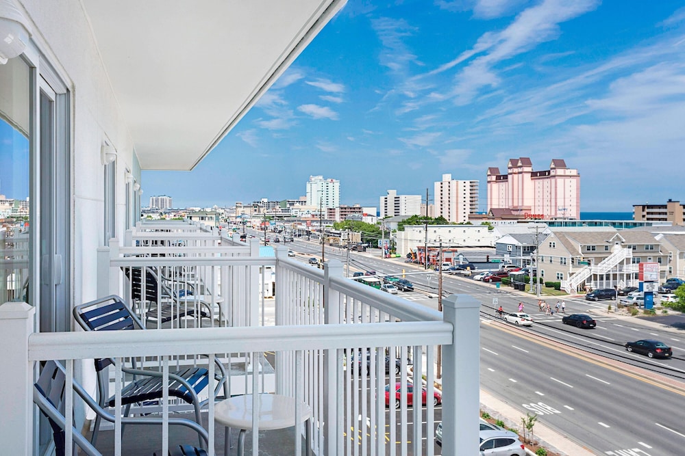 Fairfield Inn Suites Ocean City 3/51
