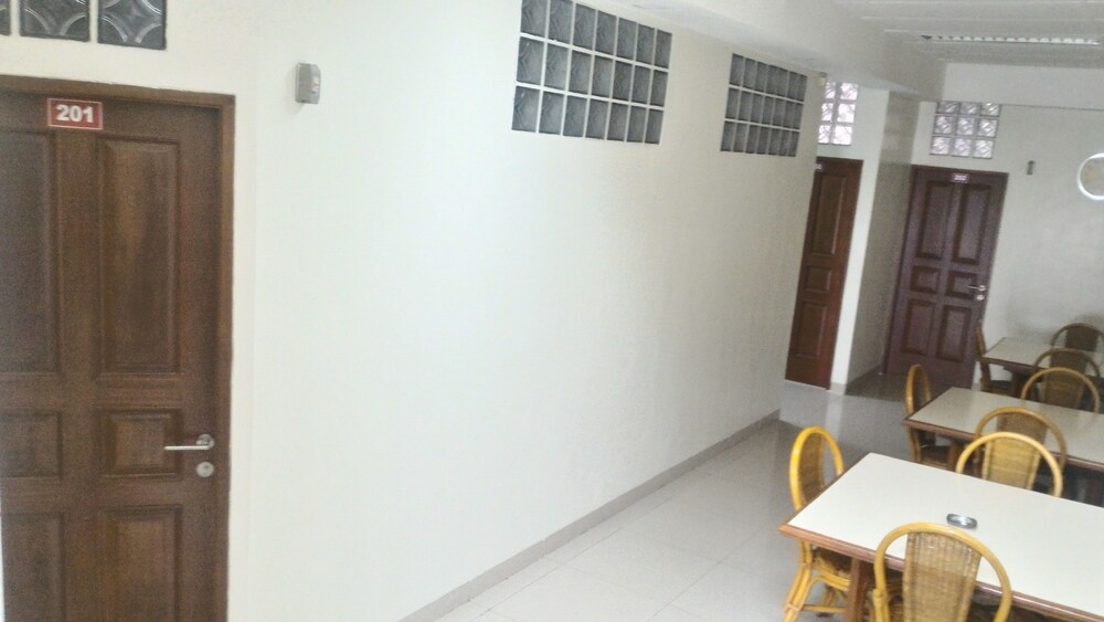 Asoka Inn Bandung 19/21