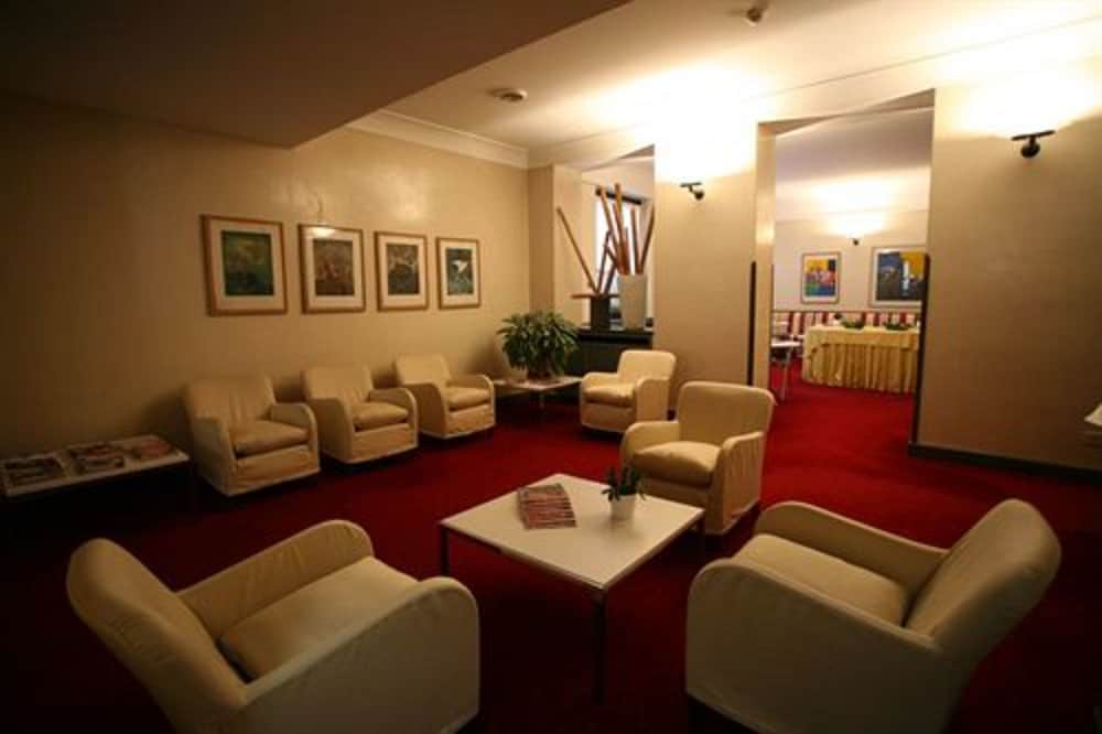 Club Hotel Milan 36/55