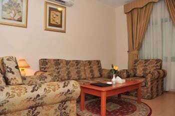 Safeer Plaza Hotel 32/50