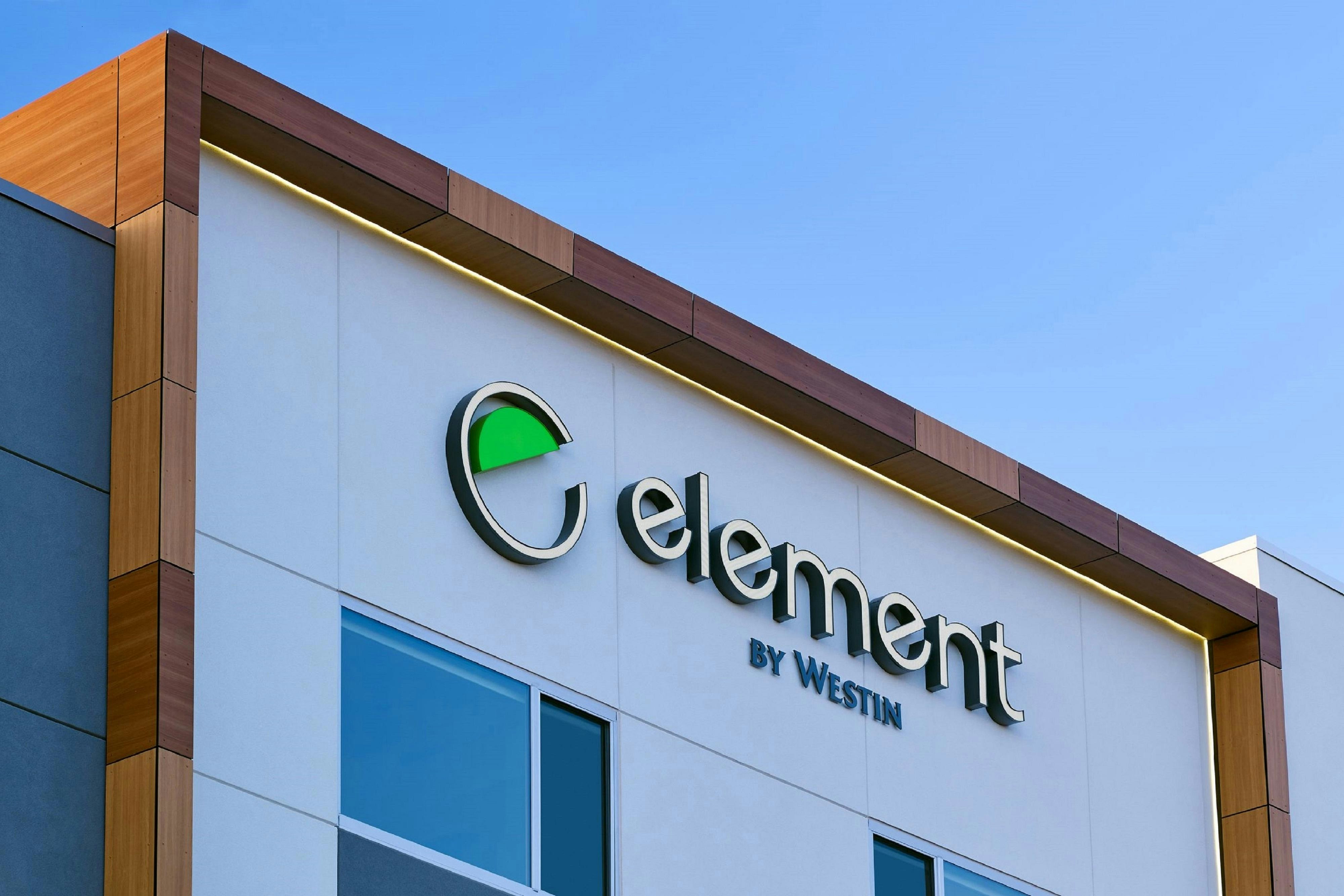 Element Hampton Peninsula Town Center 1/56