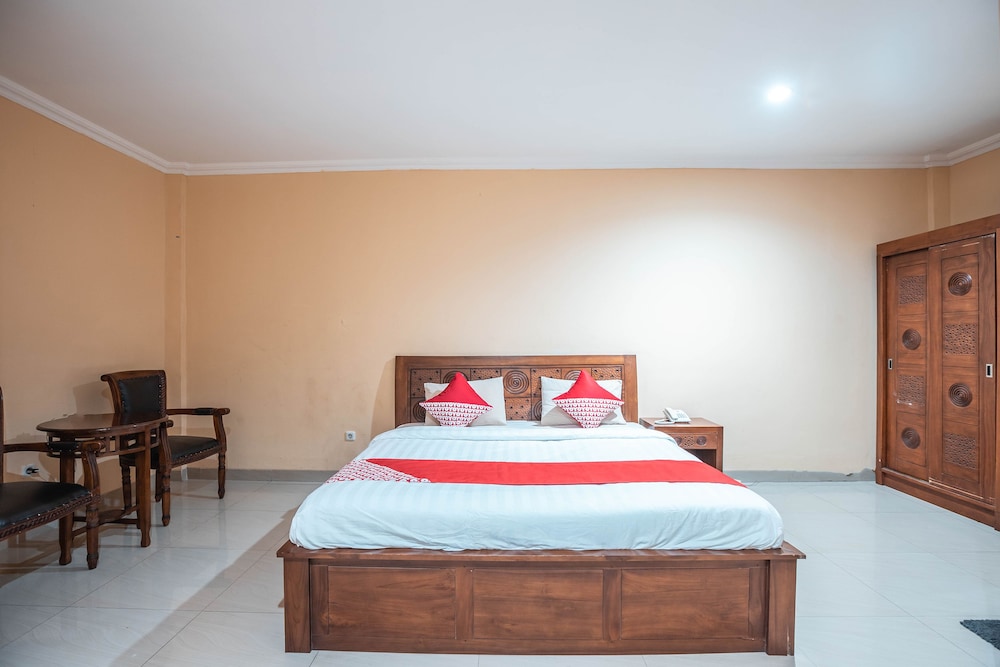 OYO 686 Bunga Karang Hotel 14/46
