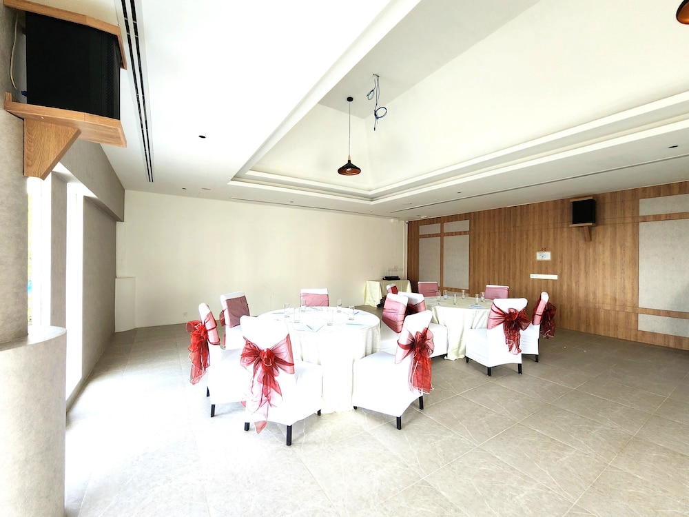 Amalthea Hotel 20/50