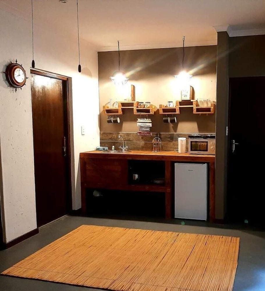 Rocky Hollow Farmstay 8/49
