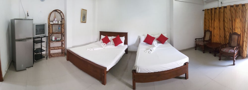 Shanith Guesthouse 15/50