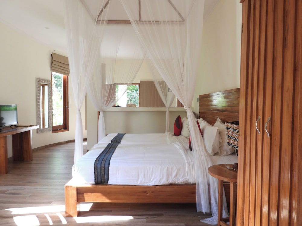 Puri Sari Beach Hotel 14/50