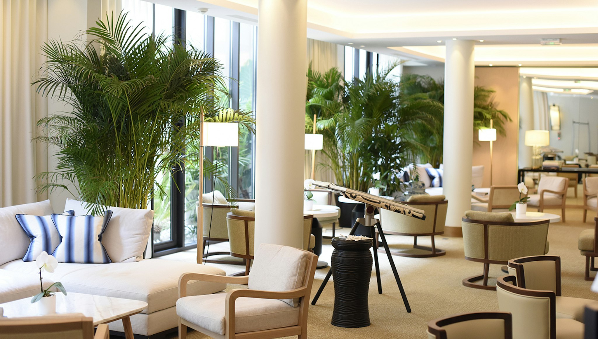 Five Seas by Inwood Hotels 55/60
