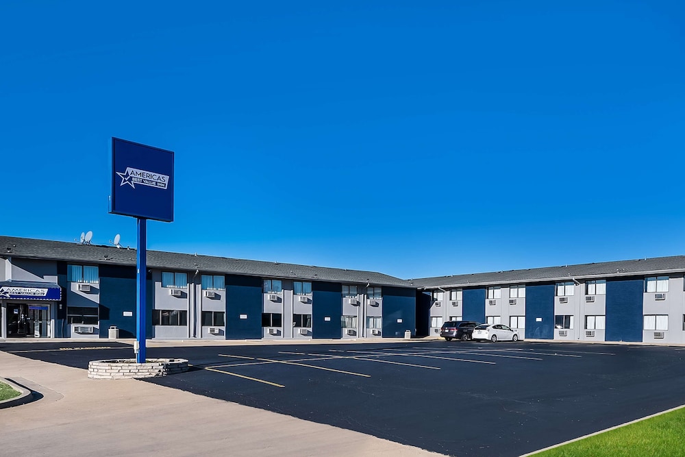 Americas Best Value Inn East Peoria 1/34
