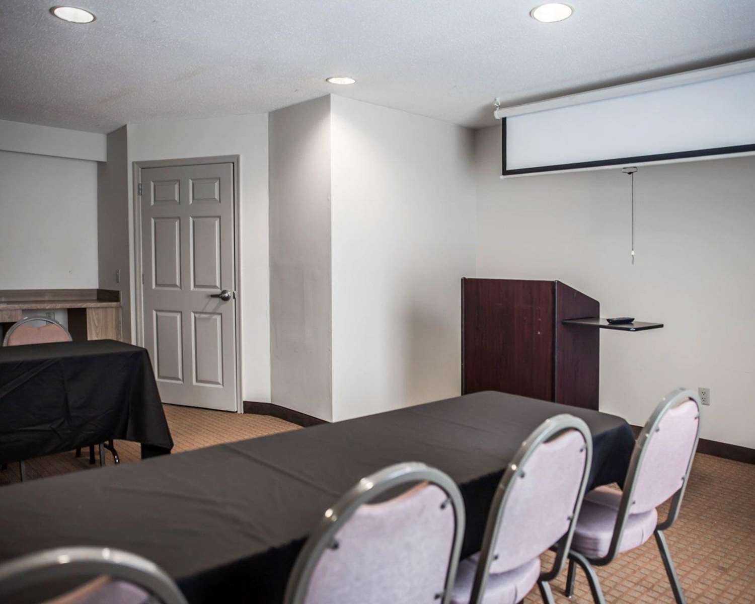 Wingate by Wyndham Bel Air I-95 Exit 77A / APG Area 38/44