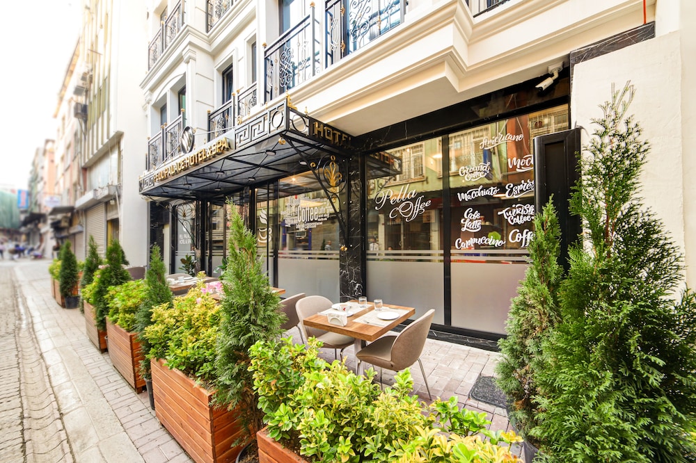 Pell Palace Hotel and Spa 45/50