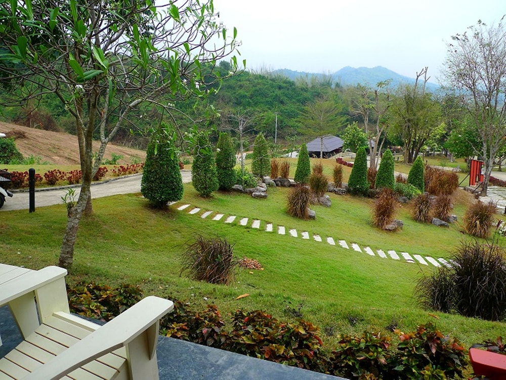 Hi - Scene Resort 52/69