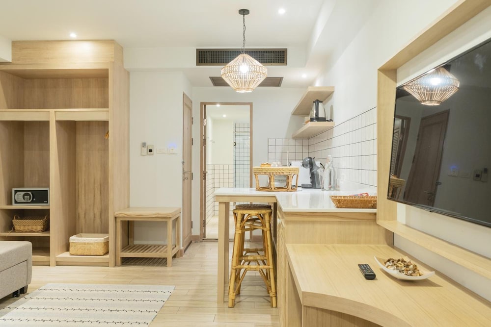Amaka Bed Breakfast 47/67