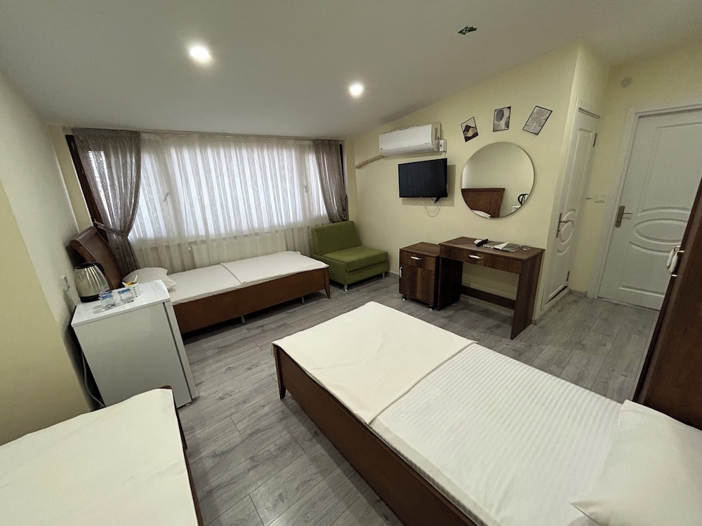 Naval Hotel Yalova 22/39