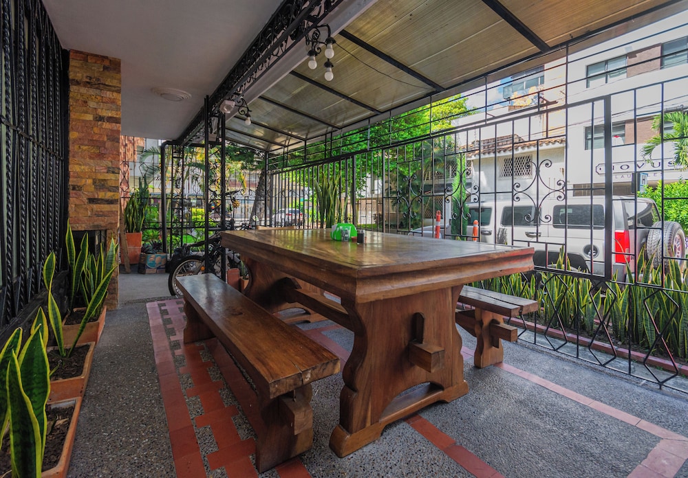 Hotel Lares 70 32/48