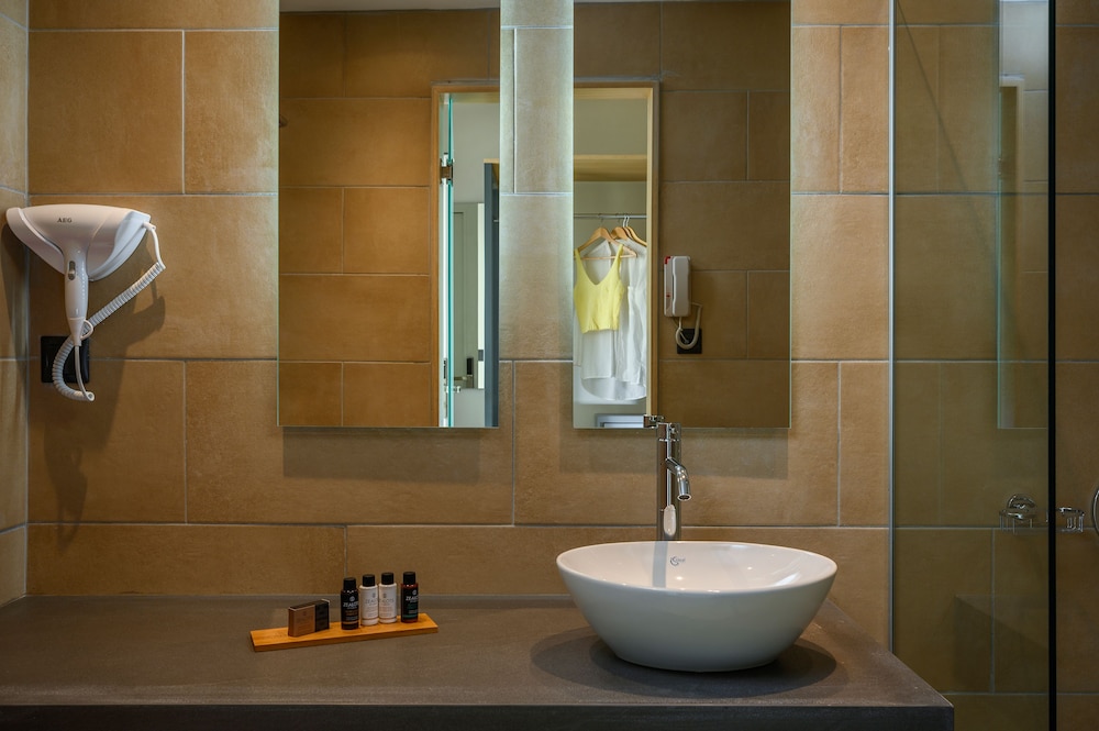 Mare Boutique Hotel 37/41