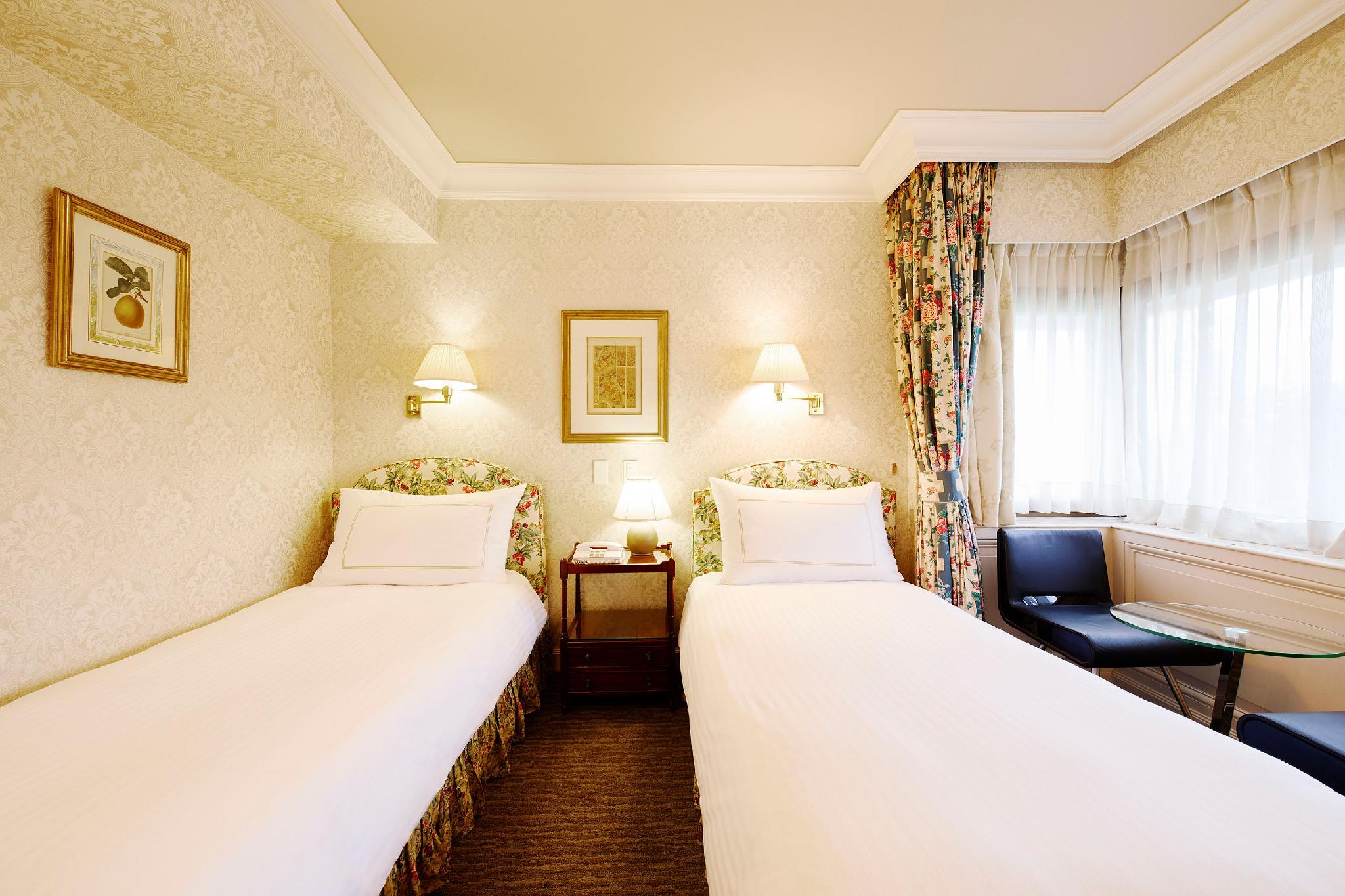 Japanese, Superior, Twin Beds, Garden Side
