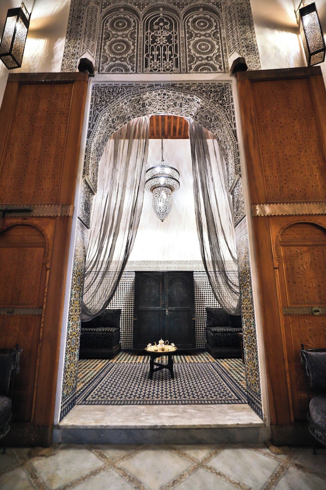 Riad Layla 12/74