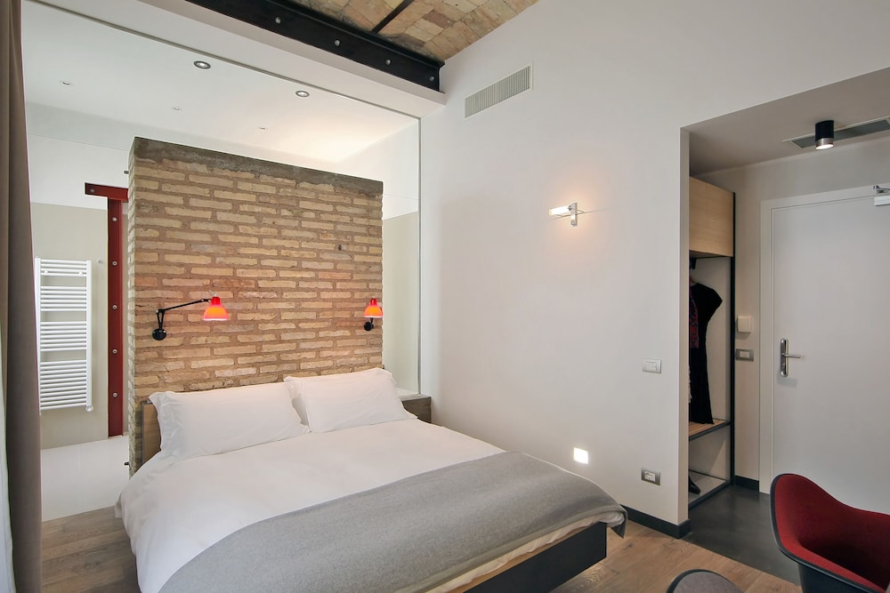 ROOM, DOUBLE BED, ANNEX