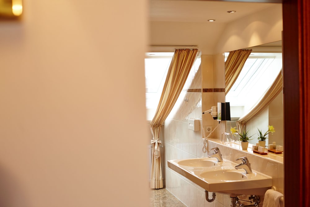 Hotel Concorde Munchen 49/49