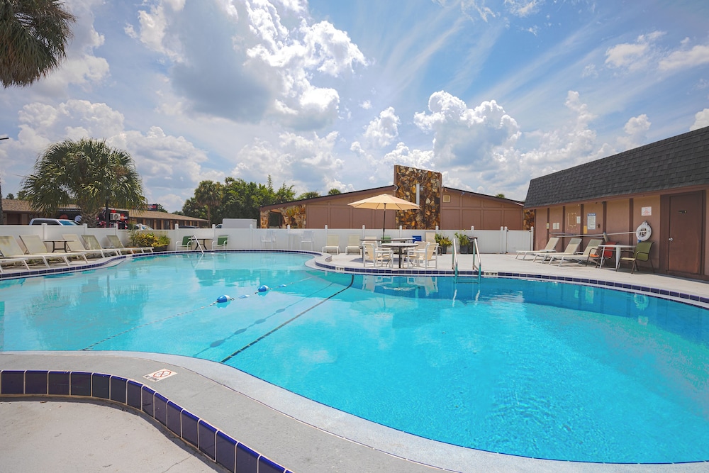 Liberty Garden Inn By Oyo Kissimmee Near Disney World 23/49