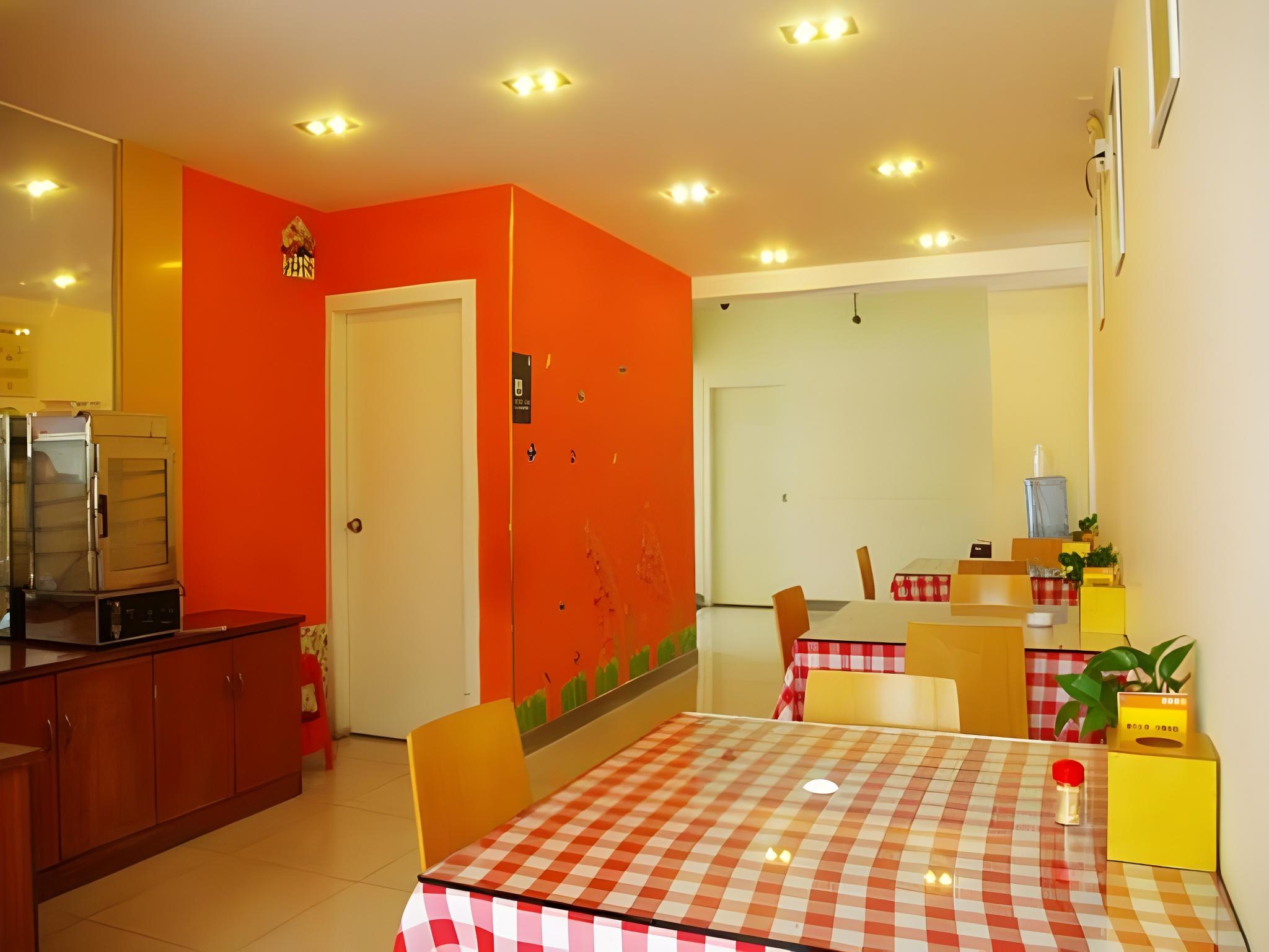 7 Days Inn (Foshan Beijiao Nanchang Road) 33/43